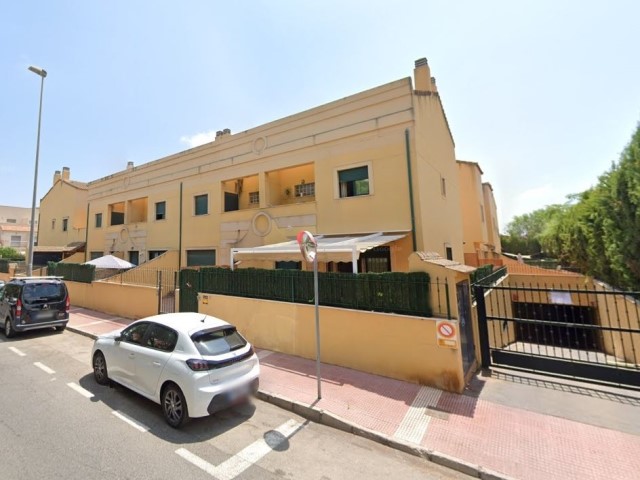 Chalet Townhouse in San Juan